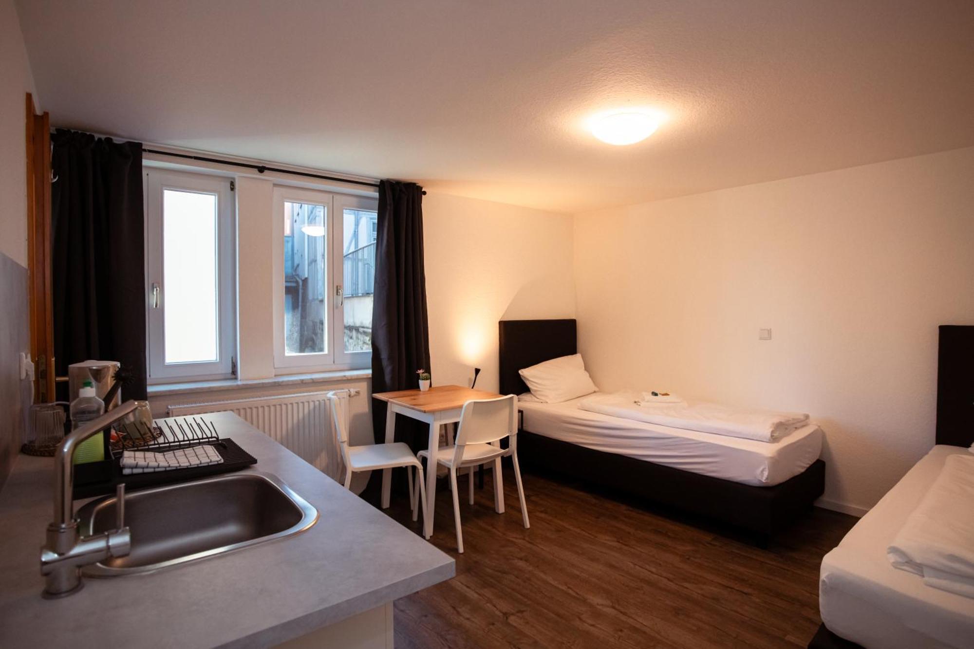 Haus99 Budget Pension & Apartments Fuerth Ngoại thất bức ảnh