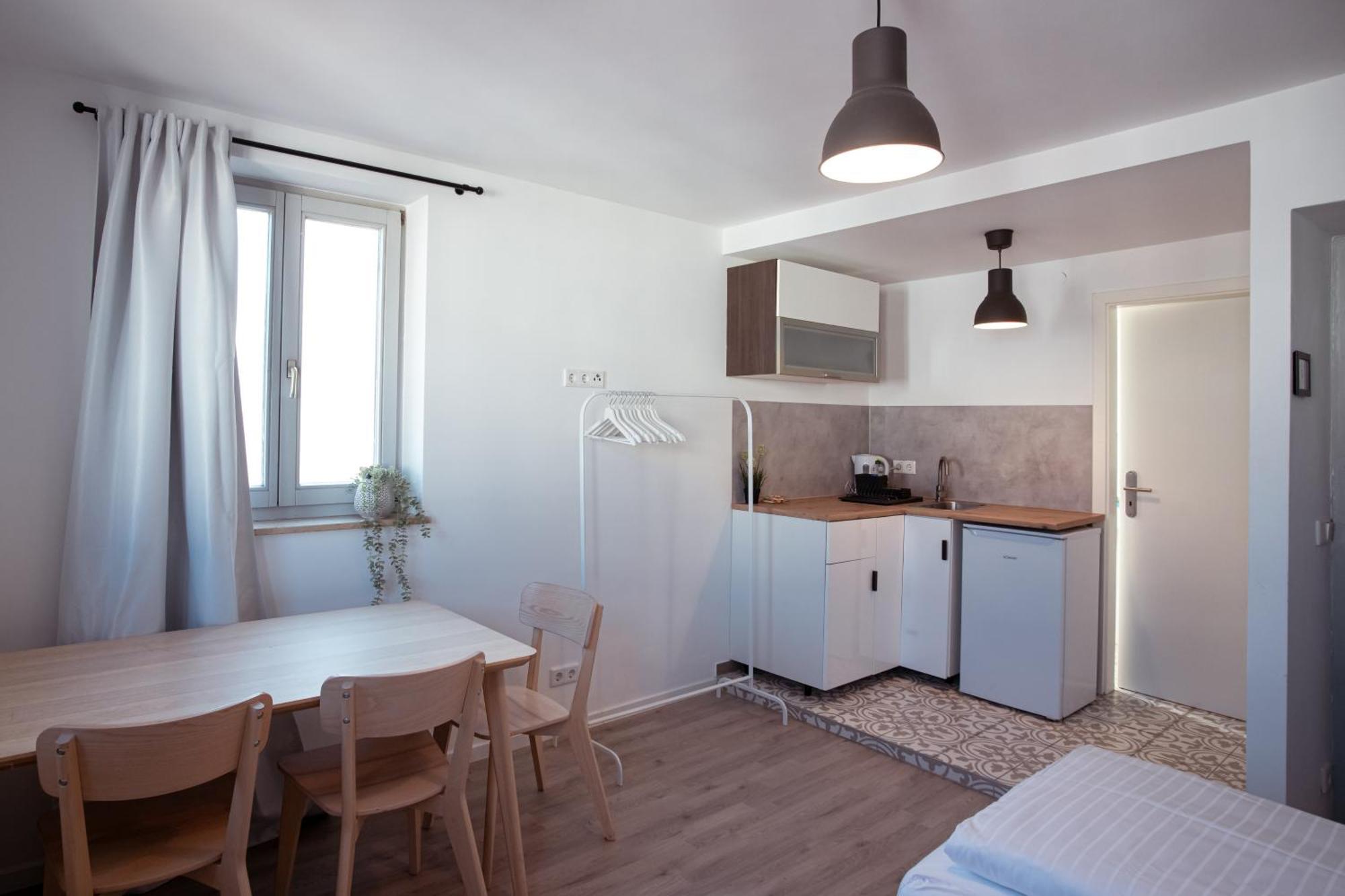Haus99 Budget Pension & Apartments Fuerth Ngoại thất bức ảnh